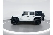 $20495 : Jeep Wrangler Unlimited 2017 thumbnail