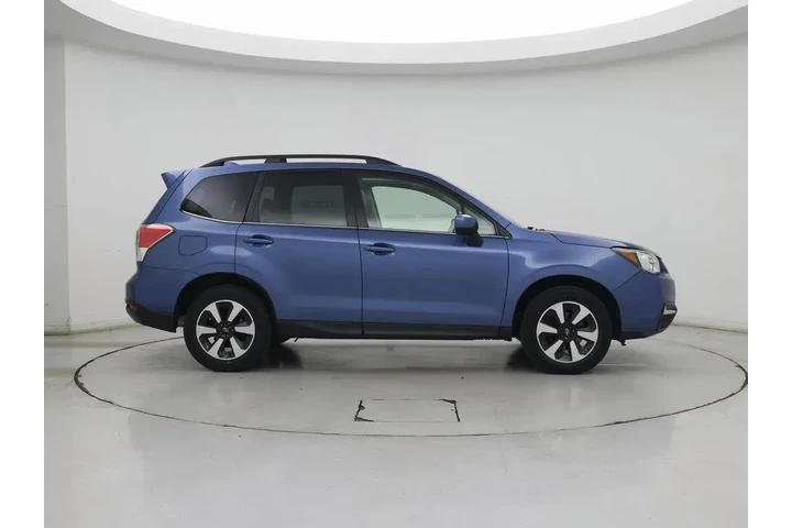 $24998 : Subaru Forester 2017 AWD 2.5 image 7