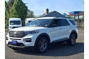 $33988 : Ford Explorer 2023 AWD XLT 4 thumbnail
