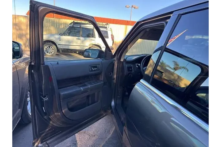 $19057 : Ford Flex 2019 SEL 4dr Cross image 7