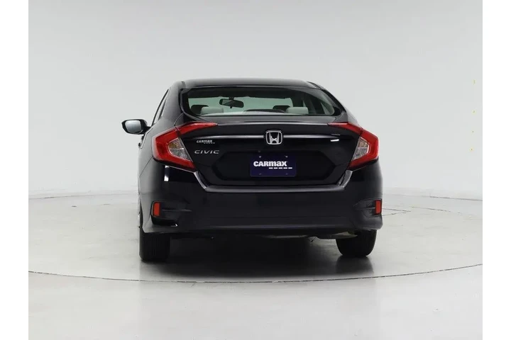 $17998 : Honda Civic 2016 LX 4dr Seda image 6