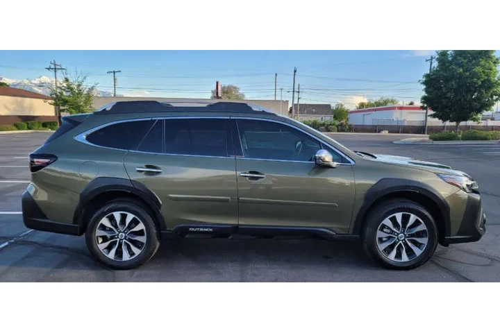 $27900 : 2024 Outback Touring image 10