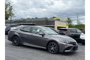 $20995 : 2021 Camry SE thumbnail