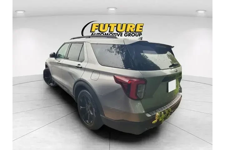 $39309 : Ford Explorer 2021 AWD ST 4d image 4