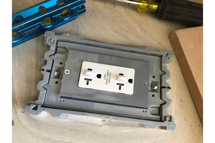 Master Electrician image 4