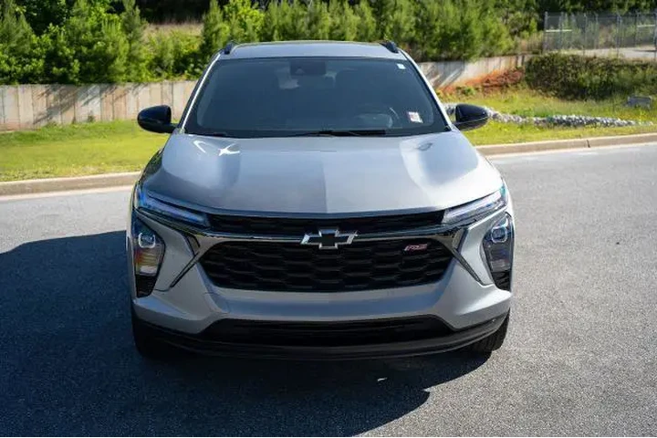 $24987 : Chevrolet Trax 2024 RS 4dr C image 2