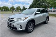 $23500 : 2019 Highlander XLE thumbnail