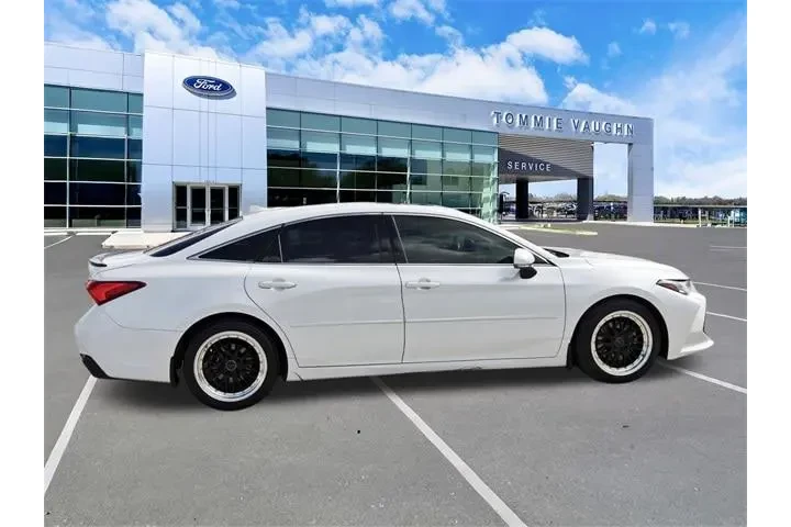 $22000 : Toyota Avalon 2020 Limited 4 image 5