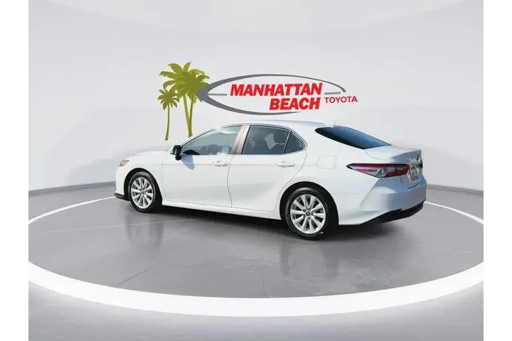 $22495 : Toyota Camry 2020 LE 4dr Sed image 6