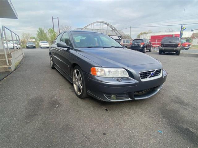 $3995 : 2005 S60 R image 2