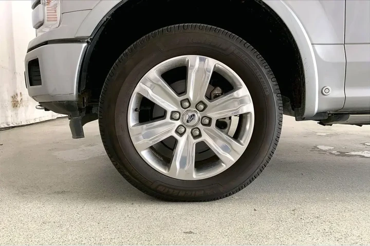 $28241 : Ford F-150 2020 4x4 XL 4dr S image 6