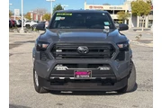 $34520 : Toyota Tacoma 2025 4x2 SR5 4 thumbnail