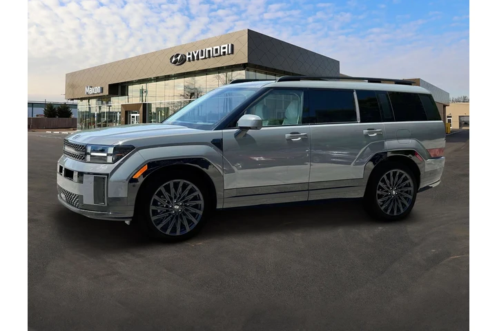 $32690 : Hyundai SANTA FE 2024 AWD Ca image 2