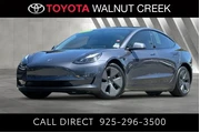 $23300 : Tesla Model 3 2022 4dr Sedan thumbnail