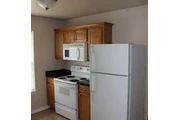 $1250 : Rental property with 3 bedro thumbnail