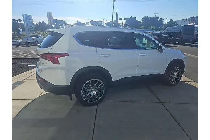 $23988 : Hyundai SANTA FE 2023 AWD SE image 7