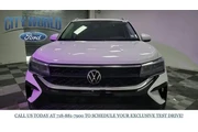 $21288 : Volkswagen Taos 2024 SE 4dr thumbnail