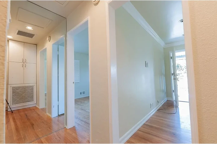 $2800 : 9107 Hasty Ave, Downey, CA 902 image 8