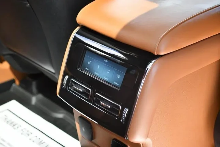 $36000 : Lincoln Aviator Black Label image 3