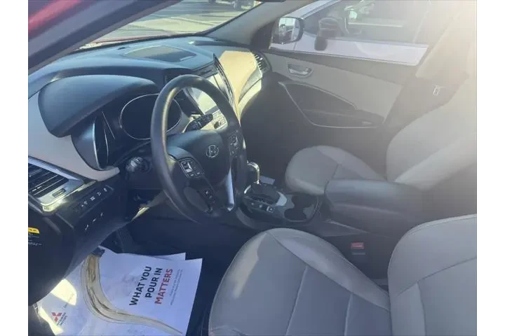 $12999 : Hyundai SANTA FE Sport 2017 image 8