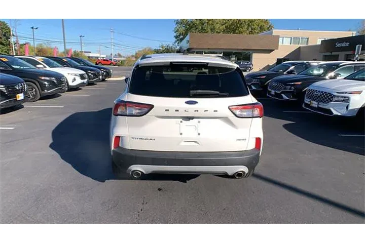 $18490 : Ford Escape 2022 AWD Titaniu image 4
