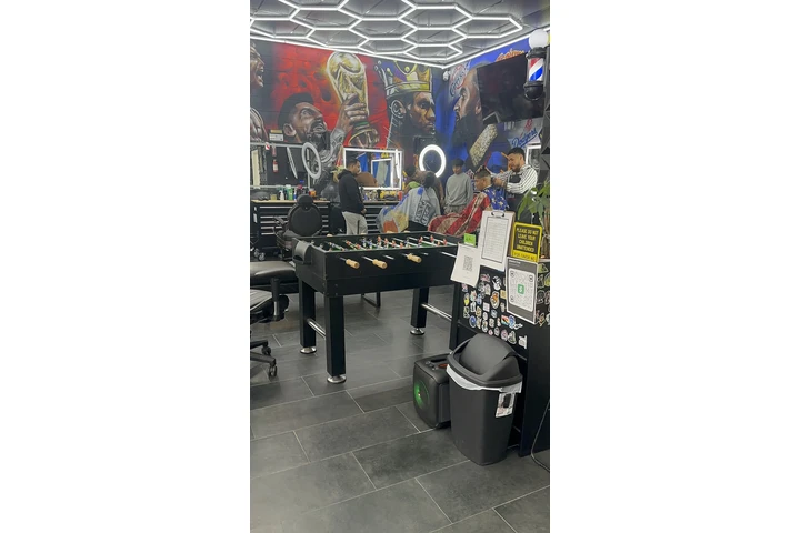 Urge Barbero con experiencia💈 image 2