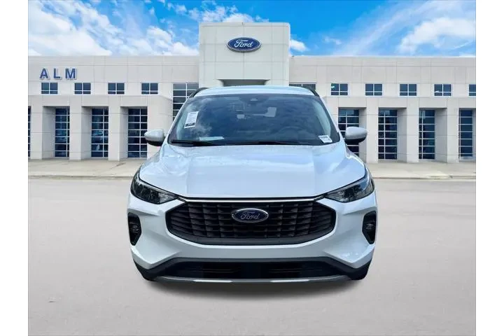$21970 : Ford Escape Plug-In Hybrid 2 image 2