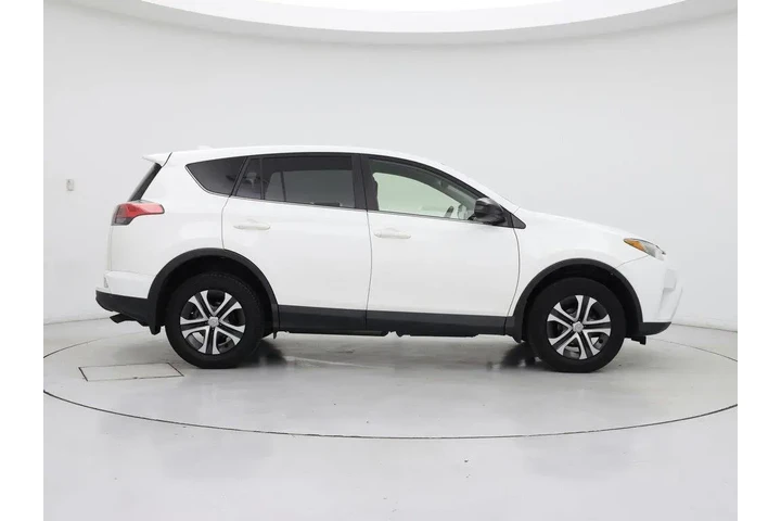 $22998 : Toyota RAV4 2017 LE 4dr SUV image 7