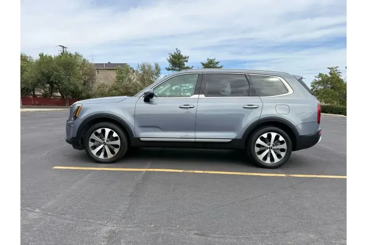$19999 : 2020 KIA TELLURIDE image 9