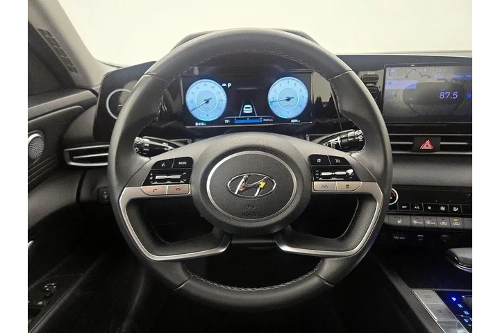 $20998 : Hyundai ELANTRA 2022 SEL 4dr image 10