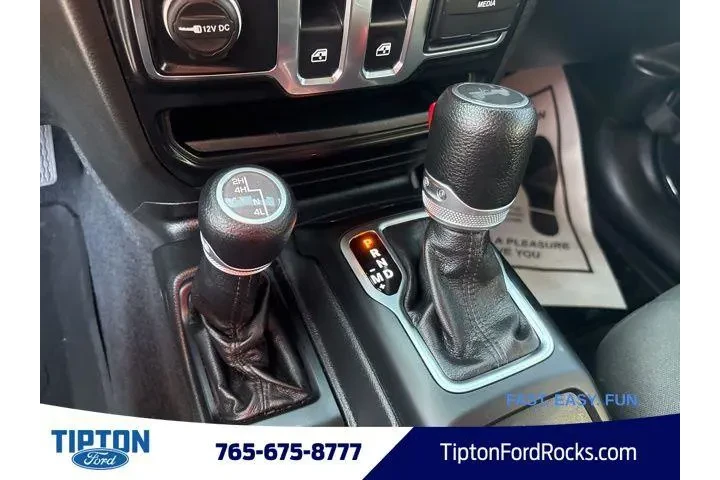 $25705 : Jeep Wrangler 2022 4x4 Sport image 6