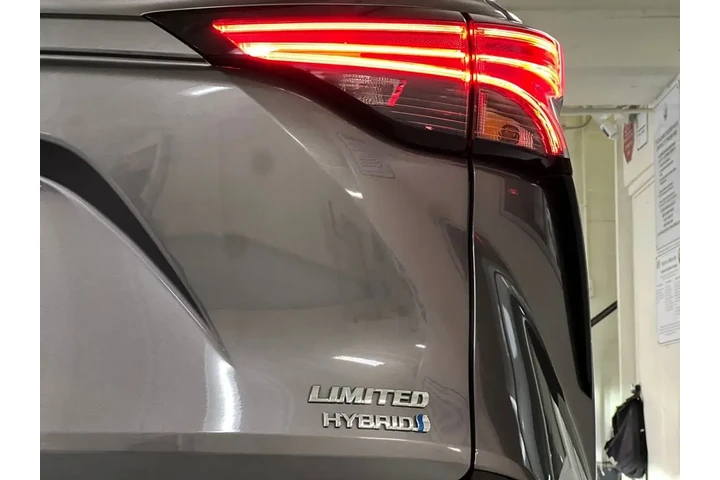 $39588 : Silver Certified2021 Sienna L image 10