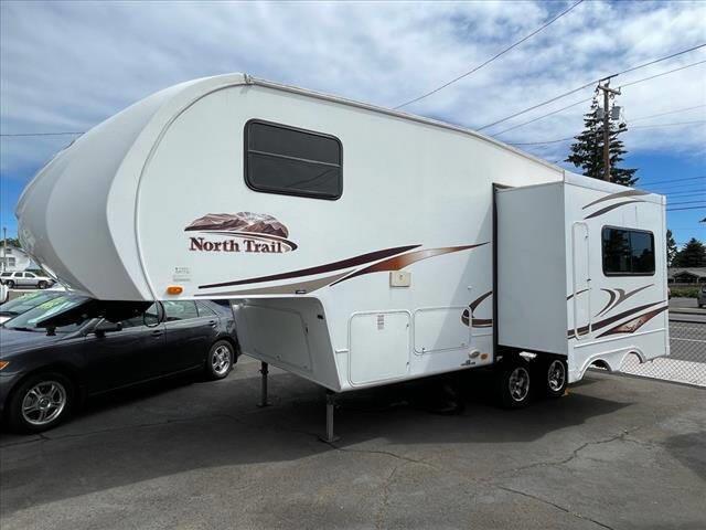 $12900 : 2009 Heartland North Trail 24 image 2