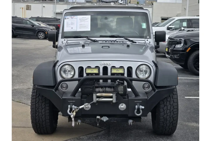 $20992 : Jeep Wrangler 2015 4x4 Sport image 2