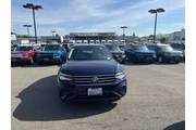 $19600 : Volkswagen Tiguan 2022 SE 4d thumbnail