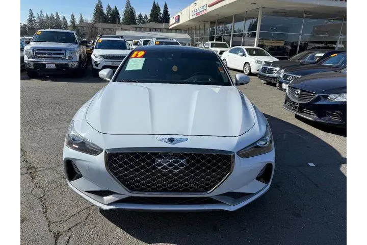 $20455 : Genesis G70 2019 AWD 3.3T Ad image 2