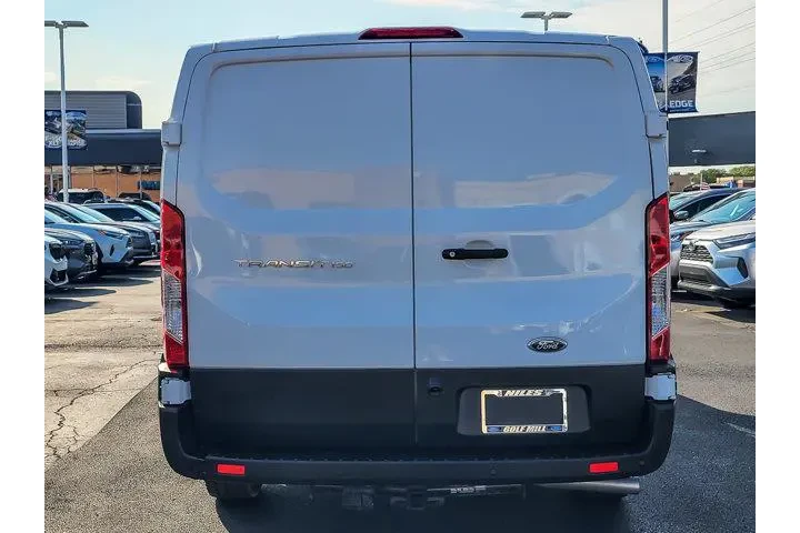 $39885 : Ford Transit 2023 150 3dr SW image 6