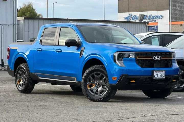 $39190 : Ford Maverick 2025 AWD Tremo image 2