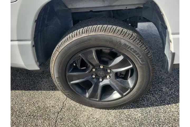 $24991 : Ram 1500 2021 4x2 Big Horn 4 image 7