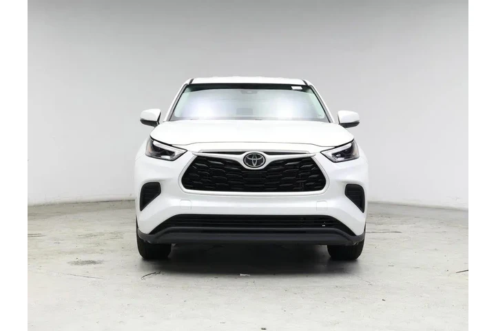 $33998 : Toyota Highlander 2023 AWD X image 5