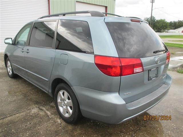 $6995 : 2005 Sienna image 4