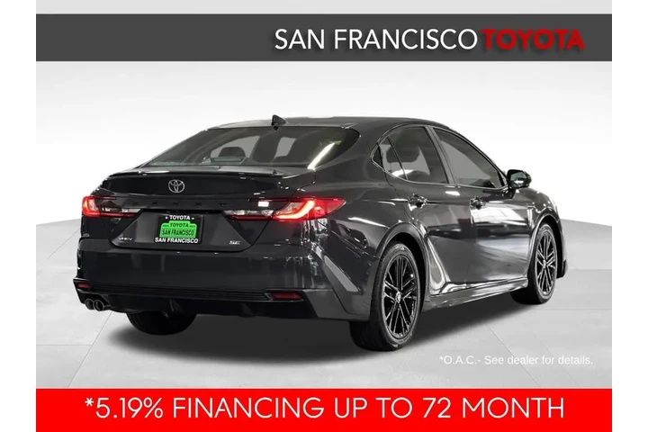 $31990 : Gold Certified 2026 Camry SE image 5