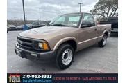 $13995 : Chevrolet S-10 1996 2dr LS S thumbnail