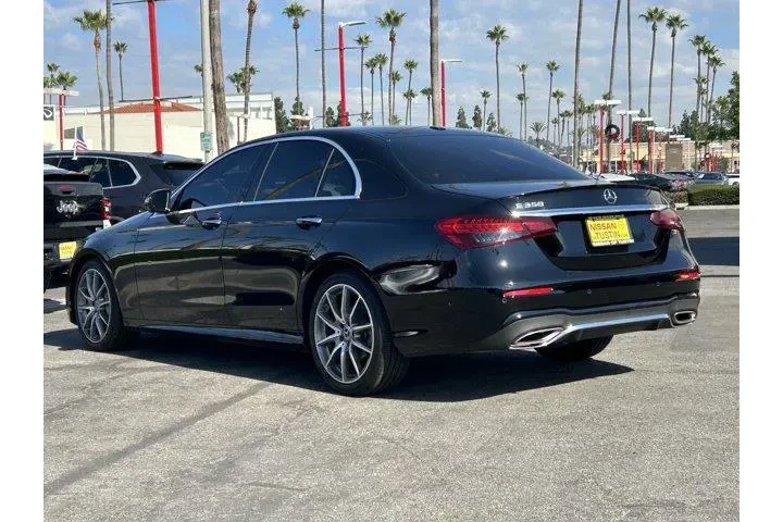$32998 : Mercedes-Benz E-Class 2022 E image 2