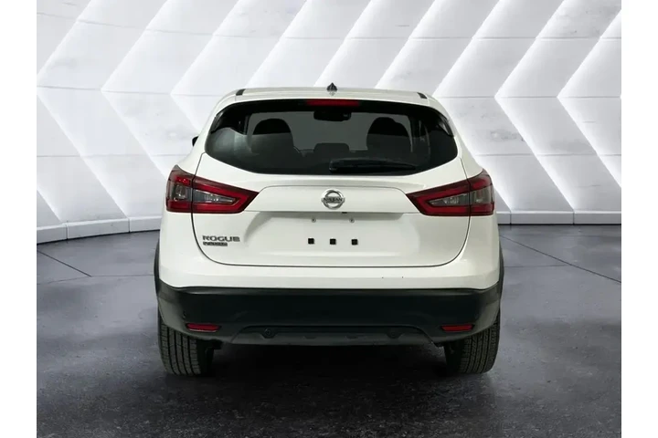 $15051 : Nissan Rogue Sport 2020 S 4d image 5