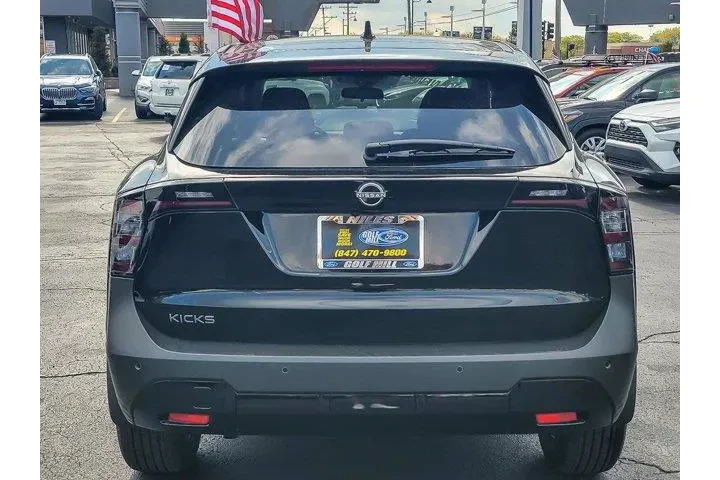 $26895 : Nissan Kicks 2025 SV 4dr Cro image 6