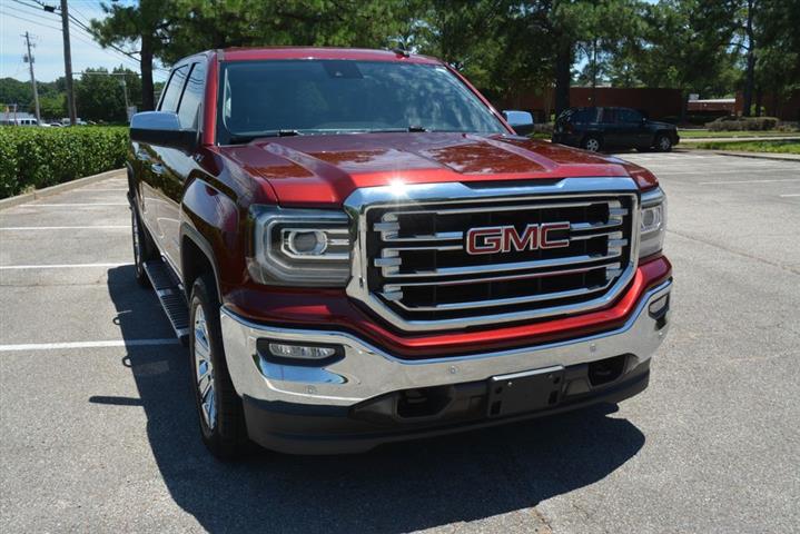 2017 GMC Sierra 1500 SLT image 4