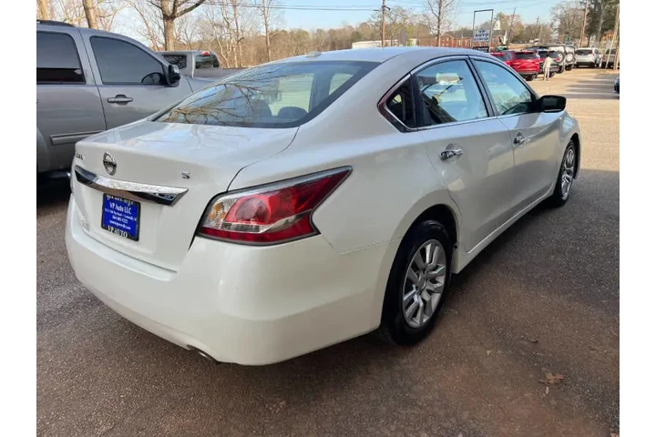 $5999 : 2015 Altima 2.5 S image 6