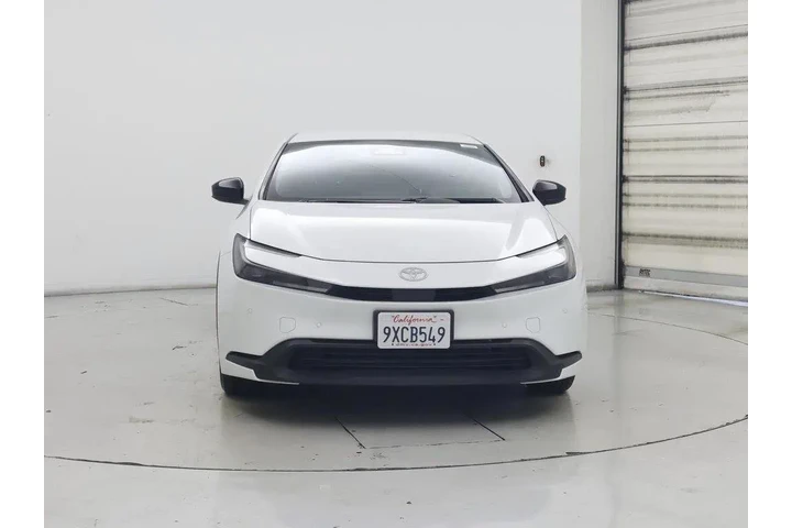 $27998 : Toyota Prius 2024 LE 4dr Hat image 5