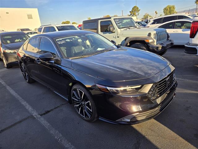 $32950 : Pre-Owned 2023 Accord Hybrid image 9